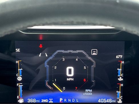 Used 2023 Chevrolet Colorado LT w/ LT Convenience Package II image 5