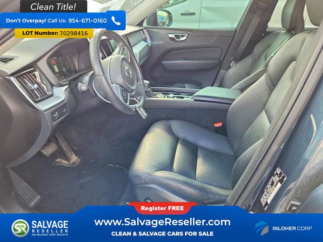 Used 2019 Volvo XC60 T6 Momentum w/ Multimedia Package AWD/4WD image 9