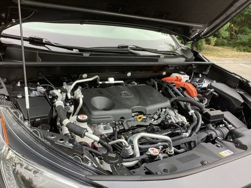 Used 2021 Toyota RAV4 XSE w/ Weather Package AWD/4WD image 25