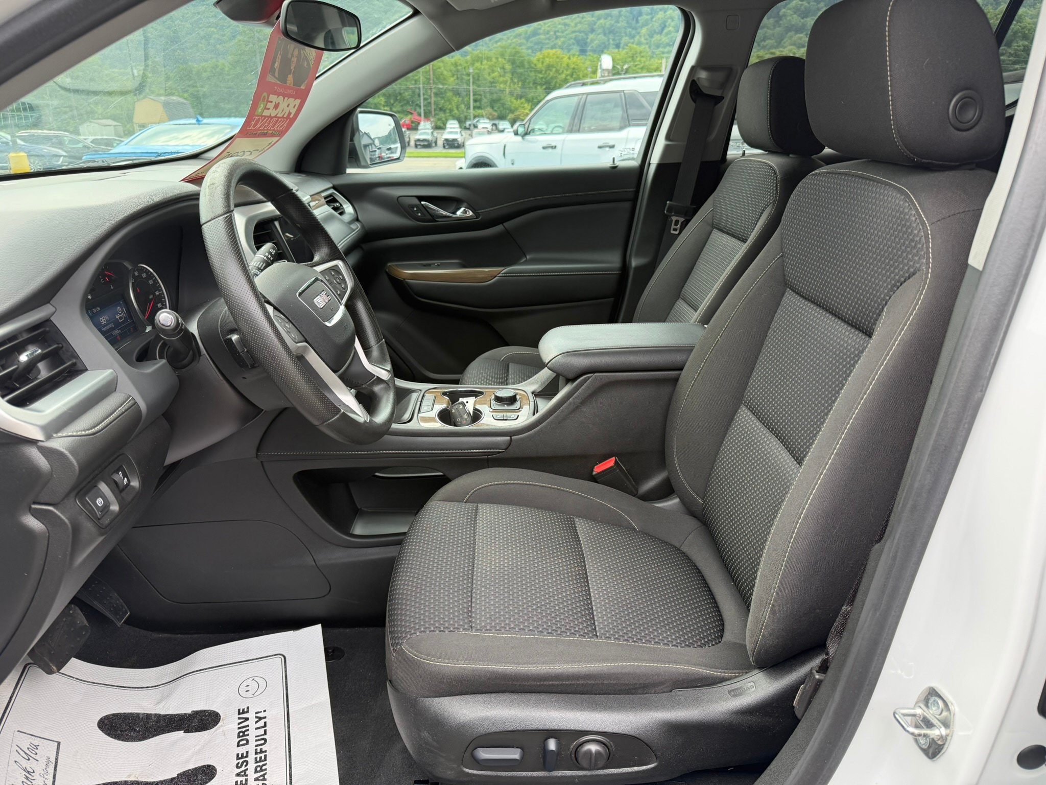 Used 2023 GMC Acadia SLE w/ Driver Convenience Package AWD/4WD image 12