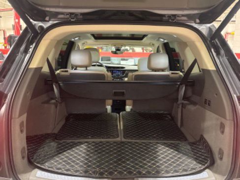 Used 2020 Cadillac XT6 Premium Luxury image 6