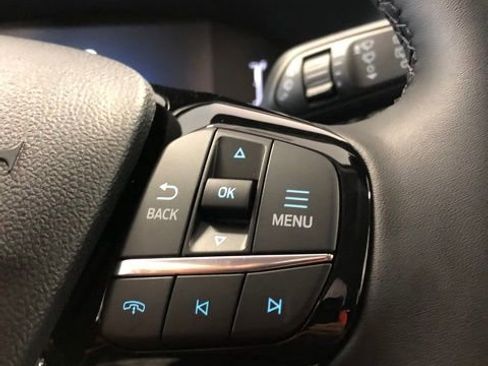 New 2025 Ford Escape SE image 22