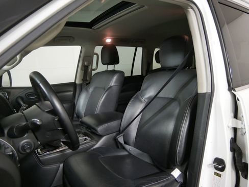 Used 2024 INFINITI QX80 Luxe AWD/4WD image 13