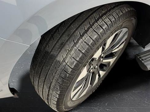 Used 2025 Ford Expedition Platinum w/ Driver's Package image 35