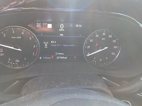 Used 2023 Buick Envision Avenir AWD/4WD image 9