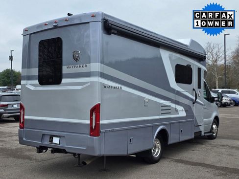 Used 2022 Mercedes-Benz Sprinter 3500 image 9