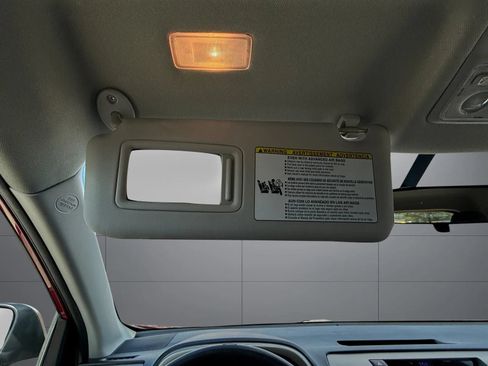 Used 2015 Toyota RAV4 LE AWD/4WD image 36