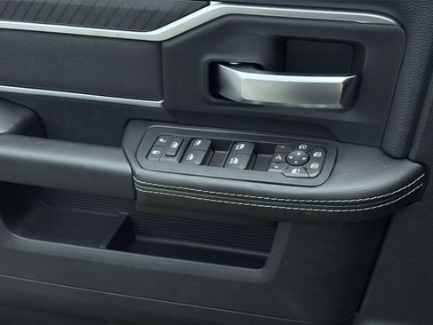 New 2026 RAM 2500 Big Horn AWD/4WD image 29