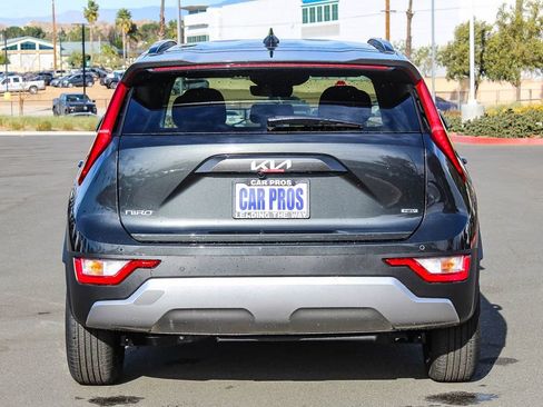 Certified 2025 Kia Niro EX FWD image 8