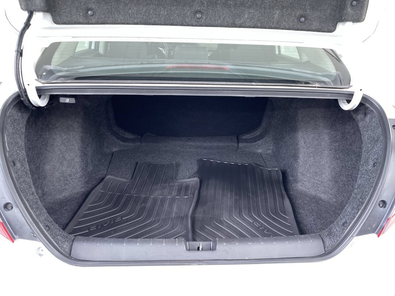 Used 2019 Honda Civic LX image 21