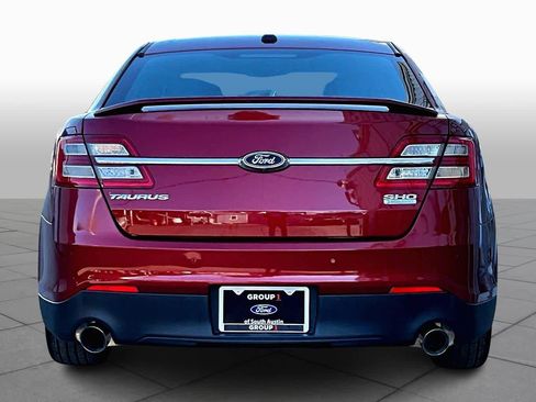 Used 2017 Ford Taurus SHO image 4