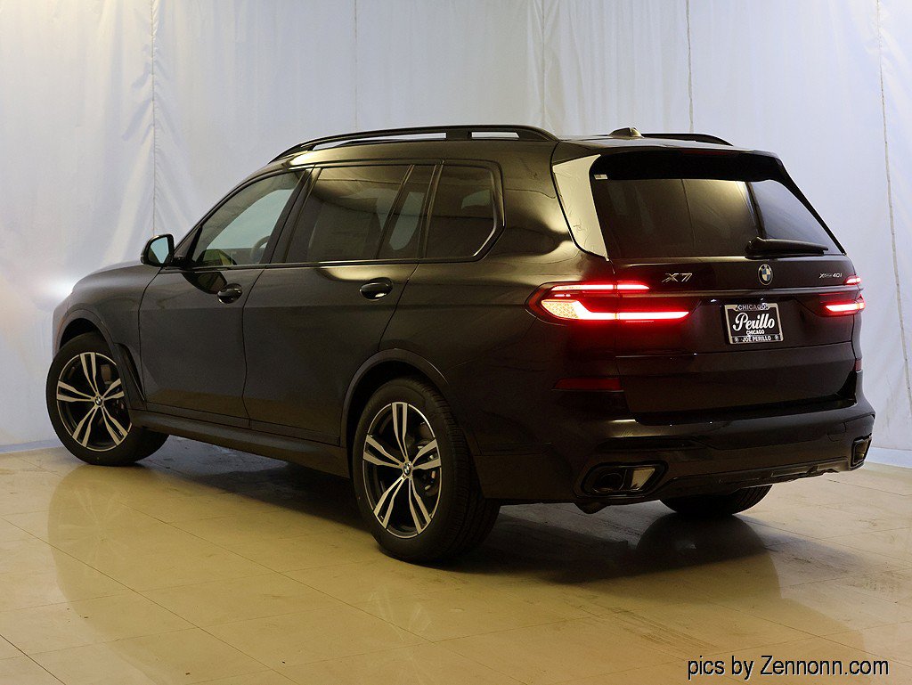 Used 2027 BMW X7 xDrive40i w/ Executive Package AWD/4WD image 9