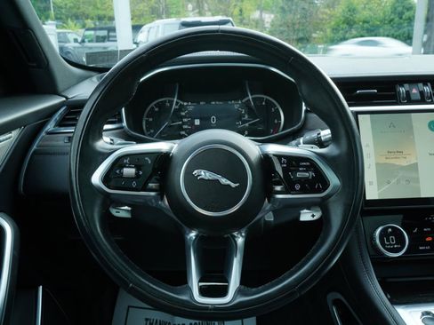 Used 2022 Jaguar F-PACE S AWD/4WD image 26