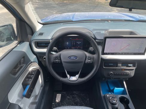New 2025 Ford Maverick XLT w/ XLT Luxury Package AWD/4WD image 6
