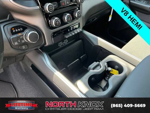 New 2026 RAM 1500 Express AWD/4WD image 12