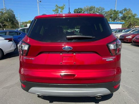Used 2017 Ford Escape Titanium image 12