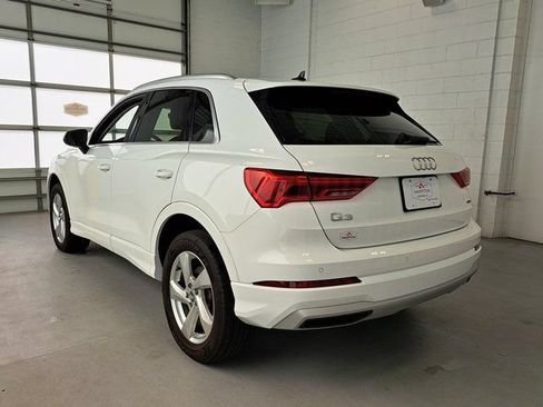 Used 2020 Audi Q3 2.0T Premium w/ Convenience Package AWD/4WD image 7