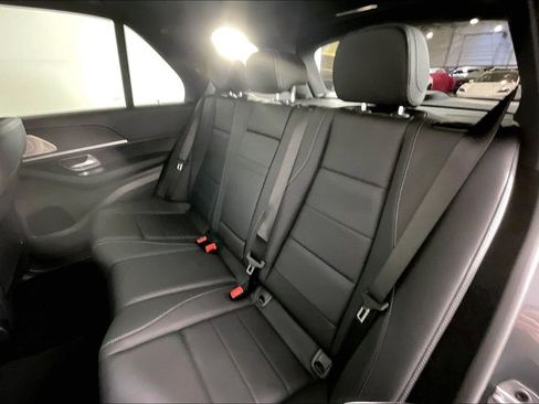 New 2026 Mercedes-Benz GLE 450 4MATIC image 10