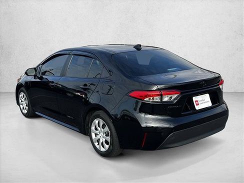 Certified 2024 Toyota Corolla LE image 7