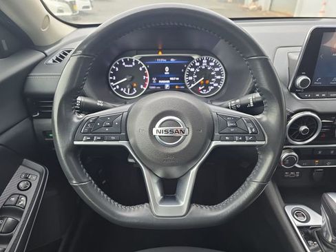 Used 2022 Nissan Sentra SV image 36