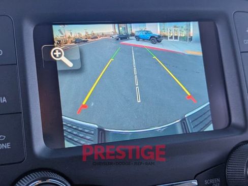 Used 2024 RAM 3500 Big Horn image 23