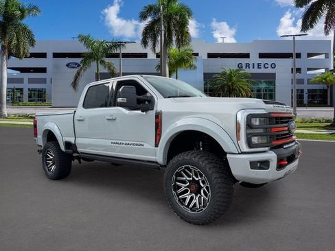 New 2026 Ford F250 Lariat w/ Black Appearance Package AWD/4WD image 1