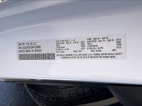 Used 2024 RAM ProMaster 2500 FWD image 13