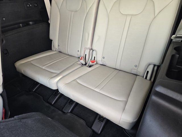 Certified 2025 Kia Sorento EX FWD image 30