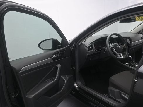 Used 2019 Volkswagen Jetta S w/ Driver Assistance Package FWD image 12