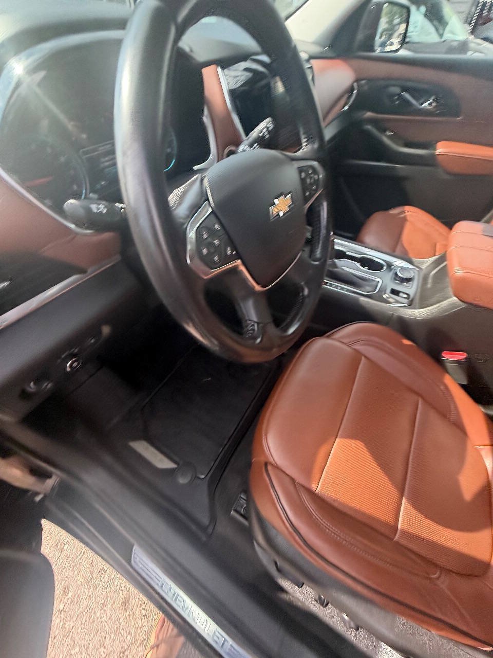 Used 2019 Chevrolet Traverse High Country w/ LPO, Floor Liner Package AWD/4WD image 26