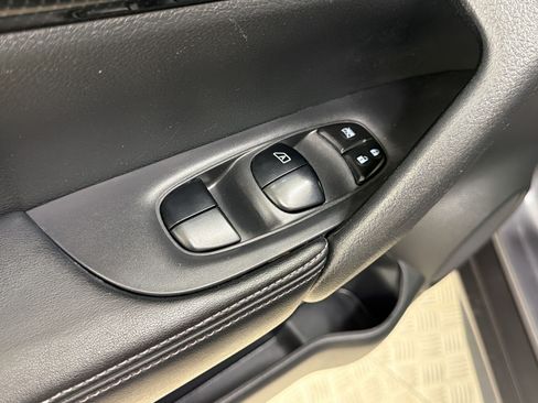Used 2017 Nissan Rogue SL w/ SL Premium Package FWD image 27