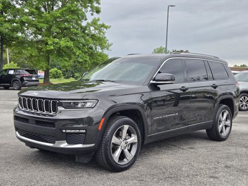 Used 2022 Jeep Grand Cherokee L Limited RWD image 1
