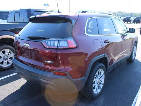 Used 2019 Jeep Cherokee Latitude w/ Popular Appearance Group FWD image 6