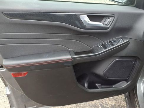 Used 2024 Ford Escape ST-Line w/ Tech Pack #1 image 10