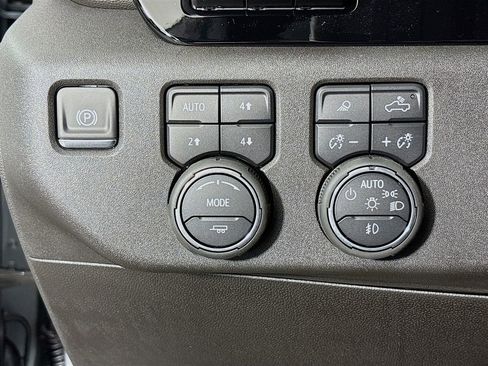 New 2026 Chevrolet Silverado 1500 High Country image 10