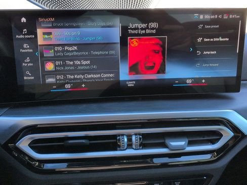 Certified 2024 BMW 330i Sedan w/ M Sport Package image 23