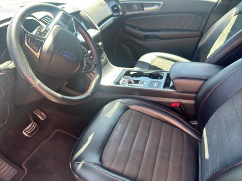 Used 2020 Ford Edge ST-Line FWD image 8