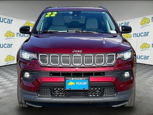 Used 2022 Jeep Compass Latitude w/ Convenience Group AWD/4WD image 2