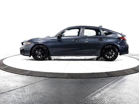 Used 2025 Honda Civic Sport image 6