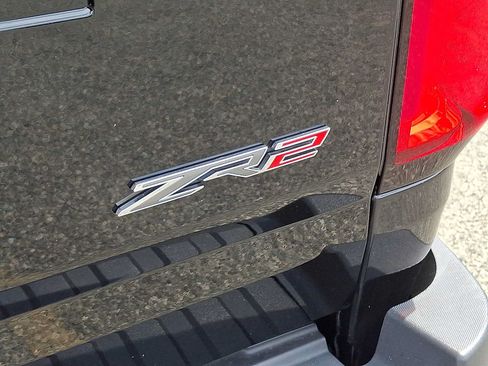 Used 2022 Chevrolet Colorado ZR2 AWD/4WD image 30