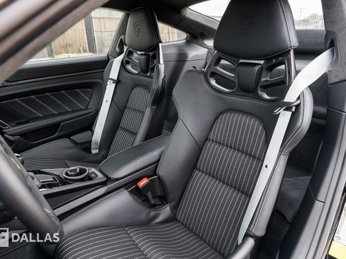 Used 2024 Porsche 911 S/T image 30