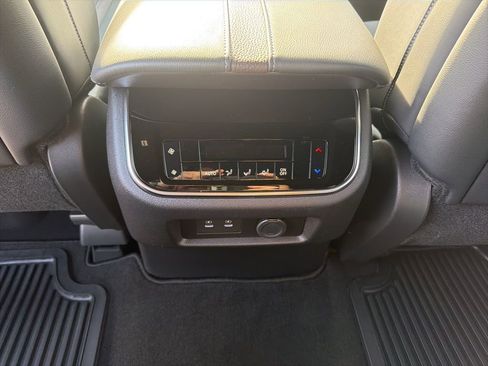 New 2026 Nissan Armada SL w/ Captain's Chari Seat Package RWD image 17