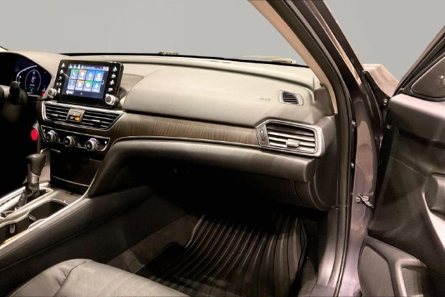 Used 2018 Honda Accord EX-L image 18