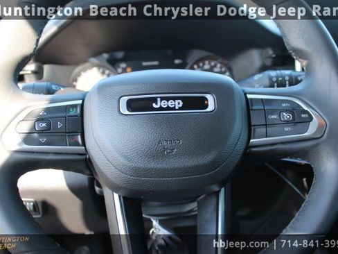 Used 2023 Jeep Compass Altitude image 18