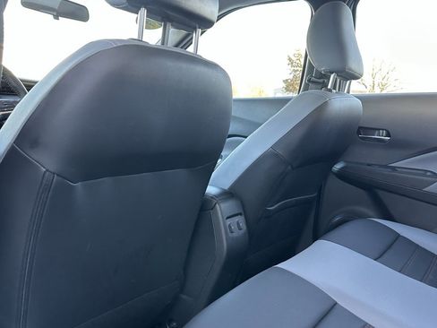 Used 2021 Nissan Kicks SR w/ SR Premium Package image 13