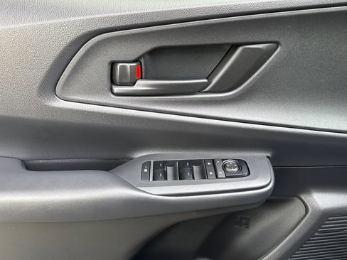 New 2026 Toyota Prius Plug-In Hybrid FWD image 14