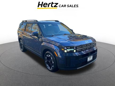 Used 2025 Hyundai Santa Fe SEL image 1