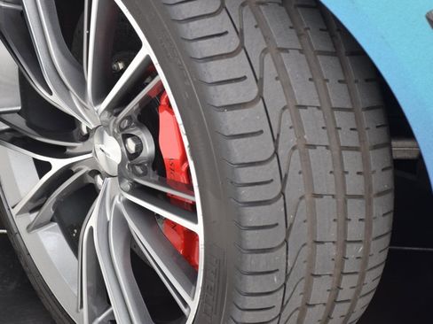 Used 2014 Aston Martin Vanquish Volante image 37