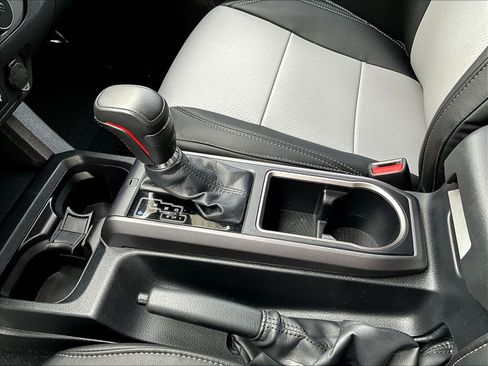 Used 2023 Toyota Tacoma TRD Off-Road AWD/4WD image 19