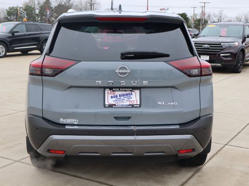 Used 2023 Nissan Rogue SL image 6